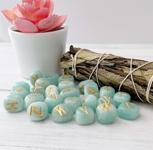 Juego de Runas de amazonita con bolsa de yute gratis, piedra de cristal, venta al por mayor, piedra grabada, runas curativas, juego de 25 piezas - Product Image 4