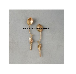 Cuillère à couverts en laiton avec miroir pour la maison et la cuisine à bas prix Cuillère à couverts élégante avec design de feuille - Product Image 2