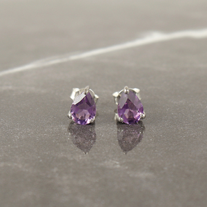 Pendientes de tuerca de amatista de Plata de Ley 925, joyería chapada en oro delicada para mamá, regalo de piedra natal de febrero para bodas - Product Image 3