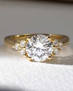 แหวนหมั้นเพชรโมอิสทรงกลมตัด8มม. | ลูกแพร์และหินกลม | เครื่องประดับเจ้าสาวสีเงินทองสำหรับงานแต่งงาน - Product Image 1