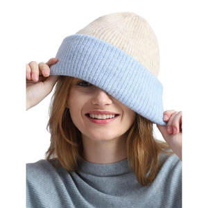 Bonnet tendance élégant Bonnet en tricot chaud unisexe avec broderie personnalisée Bonnet à revers personnalisé - Product Image 2