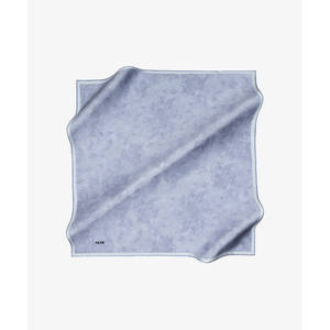 Écharpe en twill de soie de luxe - Bleu clair 90x90 cm, écharpe carrée en satin pour le printemps et l'été - Product Image 1