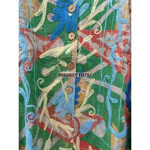 Veste brodée à la main en coton Suzani pour femmes Broderie tissée artisanale Bord brut Manteau respirant Produit en vrac - Product Image 6