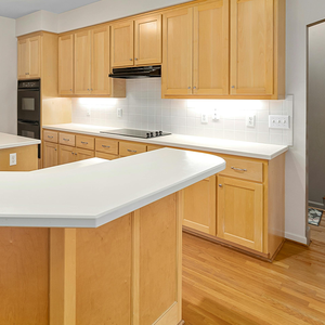 Fabrication sur mesure Sublime Anti Bactérien Projet Résidentiel Bungalow Pierre de Quartz Artificielle Blanche Maison Bar Cuisine Banc - Product Image 2