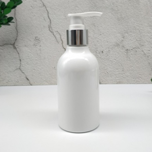 Juego de Envases de Cosméticos Pavico Vietnam, Botellas de Plástico PET Reciclable para Lociones, Champú, Aceite Capilar y Crema Facial con Bomba - Product Image 2