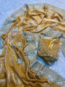 Sari en soie de luxe pour soirée avec broderie de fils de séquence et sari doux pour femmes - Product Image 4