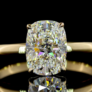 Bague de fiançailles solitaire en or jaune 14 carats, 1,51 carats, forme coussin brillant, bijoux de mariée de luxe faits à la main - Product Image 2