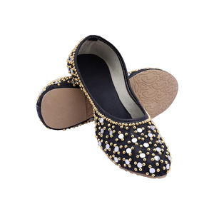 Women's Traditional Handmade Khussa <b>Wedding</b> Bridal Mojari Jutti <b>Punjabi</b> Jutti Ethnic Sandal Black Shoe with White Print - Product Image 6