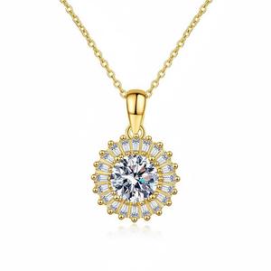 Collier pendentif tournesol tendance de luxe en argent sterling 925 avec moissanite 1 carat, chaîne à maillons, serti à griffes, pour femme, mariage - Product Image 2