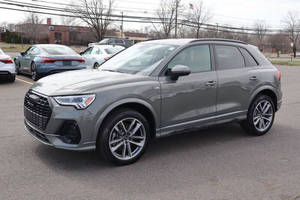 Audi Q3 quattro S line Premium 45 TFSI 2025 en perfecto estado - Product Image 4