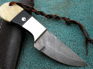 Couteau Skinner en acier damassé fait à la main personnalisé avec gaine en cuir supporté OEM - Product Image 4