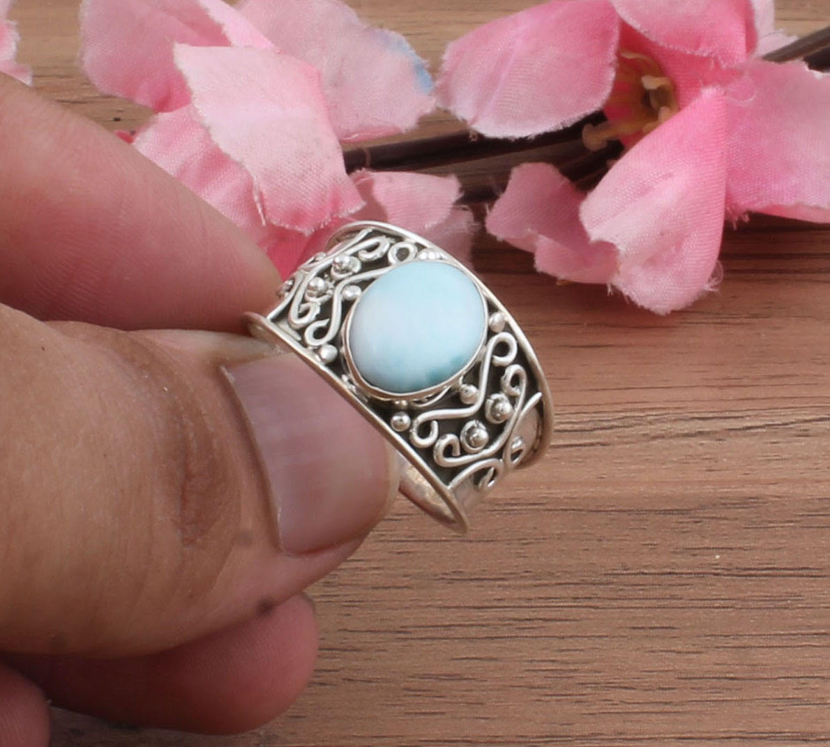 Identique à la photo