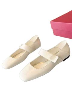 New Fashion Female Summer fairy Wears Beach Seaside Outdoor Soft Women Light <b>Shoes</b> <b>Jelly</b> Party Flat <b>Shoes</b> Joker Valentinoing - Product Image 2