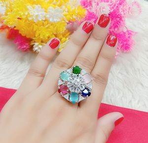 เครื่องประดับเพชร CZ ลายดอกไม้หลายสีและเพชร CZ อเมริกันเครื่องประดับออกแบบใหม่สำหรับผู้หญิงเครื่องประดับผลิตภัณฑ์จำนวนมากปรับแต่งได้ - Product Image 2