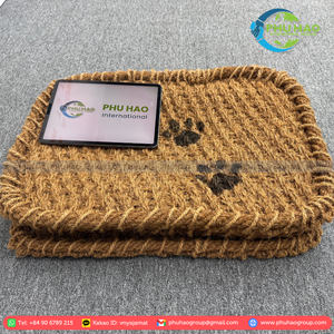 MEILLEUR PRODUIT Tapis de paume fonctionnel pour animaux de compagnie-Améliorez l'espace de votre animal de compagnie avec ce tapis polyvalent élégant pour une utilisation intérieure et extérieure - Product Image 3