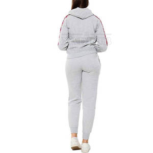 Chándal bordado de moda Traje a juego con elegante acabado bordado Conjunto completo Chándal Diseño duradero y cómodo - Product Image 5