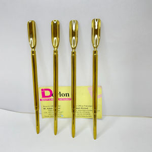 ที่ดันเล็บที่ขัดผิวด้วยพลาสมาสีทองช้อนหัวเกือกม้าอุปกรณ์ทำเล็บแบบออกแบบโลโก้ได้ตามต้องการ - Product Image 2