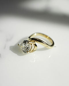 3.74 Ct allongé poire coupe Moissanite bague de fiançailles pour les femmes étincelant poire forme Solitaire élégant larme goutte proposition anneau - Product Image 2