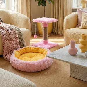 Coussin pour animaux de compagnie en fausse fourrure de luxe Amistar Royal Cloud de haute qualité 102*102 pour chats, toutes tailles - Product Image 1