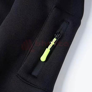 Nueva Sudadera Unisex de Invierno Personalizada, Transpirable, de Felpa y Algodón, con Bolsillo, Diseño Urbano - Product Image 3