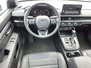 Sedán CR V Híbrido Diésel Automático Azul 2024 Usado con Tracción en las Cuatro Ruedas, Llantas de Aleación Oscuras R17, Asientos de Cuero, Arranque Remoto, Bluetooth, Calefacción - Product Image 3