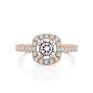 Diamants de laboratoire G-VS2, taille brillant rond, 0,90 ct, sur une bague de fiançailles classique en pavé, en or massif 14 carats, produit personnalisable - Product Image 3