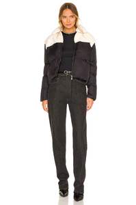 Venta al por mayor 2022 Chaqueta acolchada recortada para mujer Colores sólidos Tallas grandes Invierno Exterior Algodón Relleno Teñido - Product Image 5