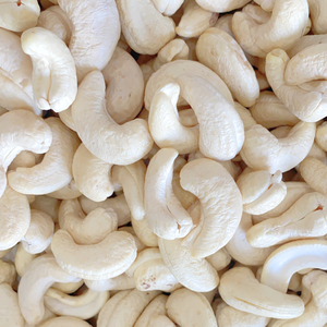 Offre Spéciale 2023 Noix WW180, WW240, WW320 SANTIGO Noix de cajou Noix de cajou Prix en Chine Noix de cajou W320 Reday à expédier - Product Image 1