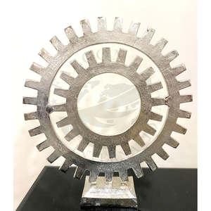 Forme ronde la plus fantaisie Unique Designer Heavy Duty Metal Home And Office Table Décoration Sculpture Fournitures à prix compétitif - Product Image 4