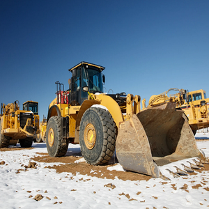 Potente cargador de ruedas motrices 4x4 construido para terrenos difíciles y cargas pesadas para construcción y uso industrial - Product Image 3