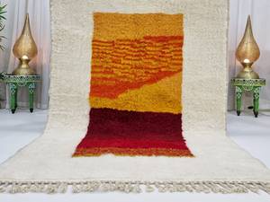 Alfombra de lana de oveja abstracta Beniourain marroquí tejida a mano personalizada, Alfombra de mostaza marfil de estilo moderno para uso en el hogar, Hotel y oficina - Product Image 4