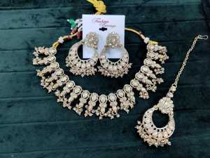 Conjunto de Joyería Tradicional India Delicada, Collar, Pendientes Maang Tikka para Boda, Collar Gargantilla con Diamantes de Imitación - Product Image 2