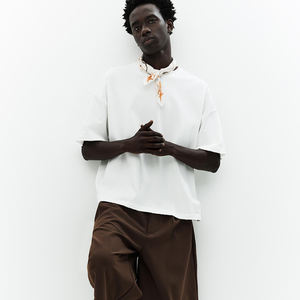 Camiseta de manga corta con cuello redondo acanalado suave para hombre 280GSM 100% camiseta en blanco de algodón - Product Image 2