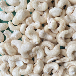 Noix de cajou brutes Offre Spéciale bon marché Noix de cajou Noix de cajou Vietnam Prix FOB Taille de coupe personnalisée - Product Image 1