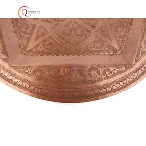 Plateau de gravure florale en cuivre pur en métal de forme ronde Style Standard Home Hotel & Restaurant Table à manger plateau de service plaqué - Product Image 4