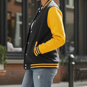 Chaquetas Varsity Personalizadas de Alta Calidad para Mujer, Nueva Moda 2025, Chaqueta Universitaria con Logotipo Personalizado Estampado para Mujer - Product Image 6