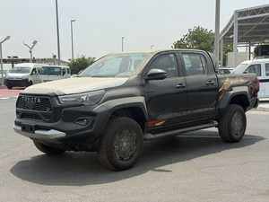 NUEVA TOYOTA HILUX GR SPORT PICKUP 2026, TECHO SOLAR PANORÁMICO, DOBLE CABINA, MOTOR DE GASOLINA 4.0L TURBO DE 4 PUERTAS, FAROS LED - Product Image 2