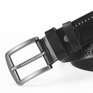 Ceinture en cuir de vachette de qualité supérieure pour homme avec logo personnalisé, imperméable et respirante, boucle en acier, style décontracté, noir - Product Image 2