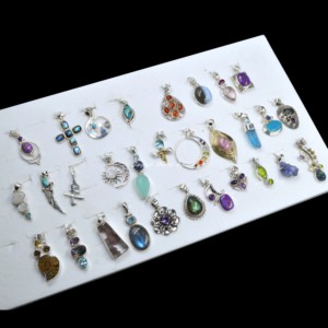 Lote de colgantes de piedras preciosas mixtas naturales delicadas, colgantes de plata de ley 925, lote de joyería Vintage, colgante de bisel, colgantes de anzuelo - Product Image 2