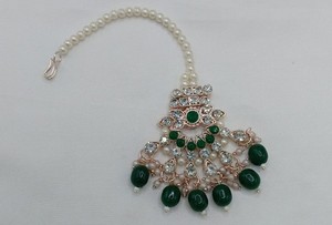 Conjunto de Collar de Perlas de Piedra Verde de Lujo con Aretes Chapados en Oro y Maang Tikka para Bodas y Fiestas, Regalo - Product Image 5