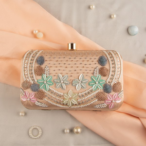 Golden Rhionestone Bolso elegante Bolsos de mujer Bolsos de metal para mujer Bolsos de mujer Mini bolsos de mujer a precio de fábrica al por mayor - Product Image 5