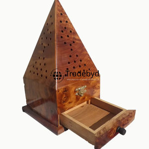 Tradebyd Classic Brûleur Bakhoor en bois Porte-encens arabe pour une atmosphère spirituelle et relaxante - Product Image 1