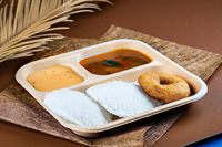 Assiettes jetables en bagasse compostables, robustes, à 3 compartiments, couleur naturelle, compatibles micro-ondes, pour mariage, tailles 6''-12''