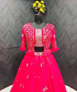 Precioso Lehenga Choli Dupatta Kothi de Seda Georgette con Bordado de Lentejuelas, Ropa de Boda, Diseño Moderno, Prenda Étnica al por Mayor - Product Image 1