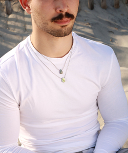 Collier pendentif bohème labradorite bleu feu trillion de pierres précieuses fait à la main avec perle bijoux pour femmes avec cordon fileté - Product Image 2