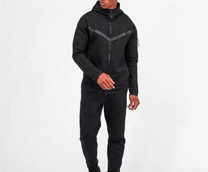 2024 Usine de vêtements de sport Logo personnalisé Polyester Tech Fleece Full Zip Hoodie Jogger Hommes Survêtement de sport - Product Image 1