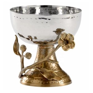 Gold Hammered <b>Salad</b> <b>Serving</b> <b>Bowl</b> with Tongs Set of 2 Perfect for Hotel Restaurant Use Ideal for Tabletop Decor and <b>Serving</b> - Product Image 2