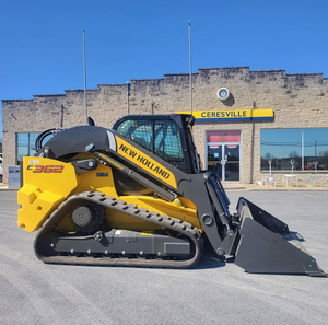 Chargeuse compacte sur chenilles New Holland C362 2022, diesel 92 kW, haute efficacité, moteur excellent, performances optimales - Product Image 5