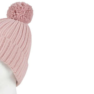 Gorro de Punto Unisex de Diseño Premium, Cálido y Elegante, Hecho de Acrílico Suave, Perfecto para el Invierno, Moda Casual - Product Image 2