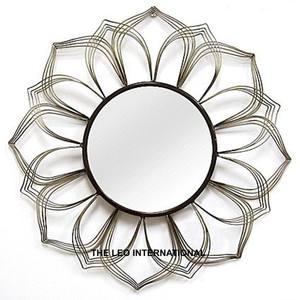 Espejo de pared moderno con acabado dorado de forma redonda de Metal de acero de India, decoración de pared hecha a mano de lujo para el hogar - Product Image 6